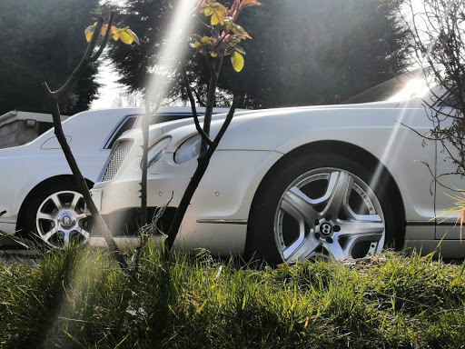 Executive Chauffeur Ride - Thumbnail