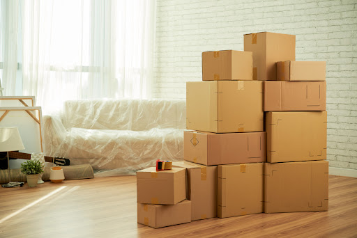 Izzy Moving - Visual