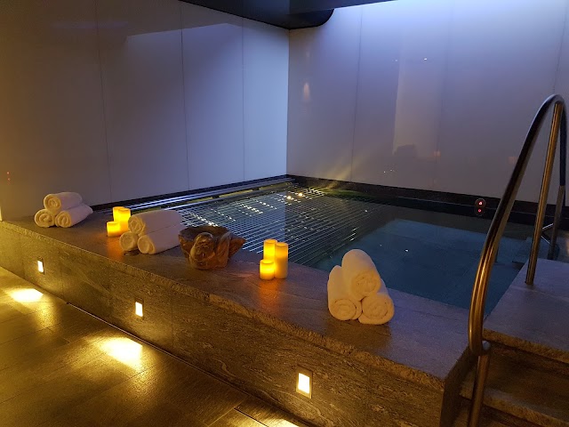 Four Seasons Hotel London at Park Lane