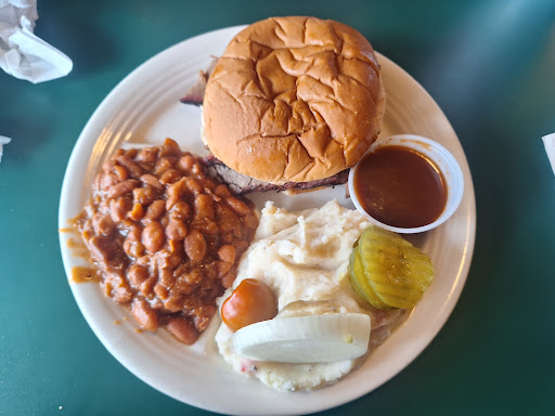 Stringer's Lufkin Bar B Q - Thumbnail