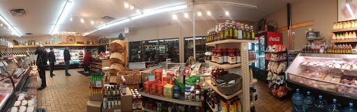 2 Boy's Smokehouse & Deli - Thumbnail