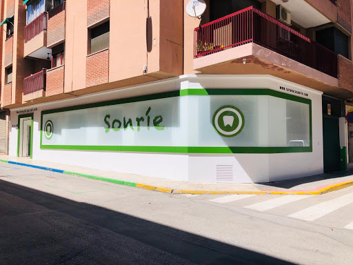 Clínica Dental Dr. Jaime Robles - SONRÍE