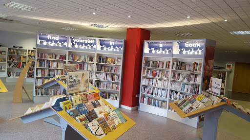 Knaphill Library - Visual
