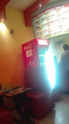 Pizza House sahiwal