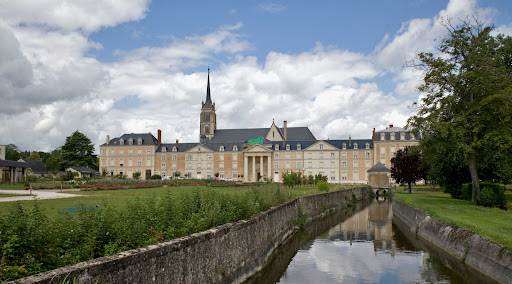Photo de Maison de Retraite Dujarie à Marçon (72340)