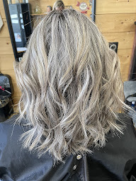 Photo n°18 de M Passion à Craponne-sur-Arzon (Salon de coiffure)