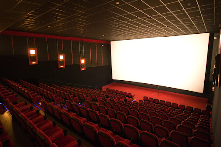 mk2 Cinesur El Tablero C. Poeta Juan Ramón Jiménez, 25, Nte. Sierra, 14012 Córdoba, España
