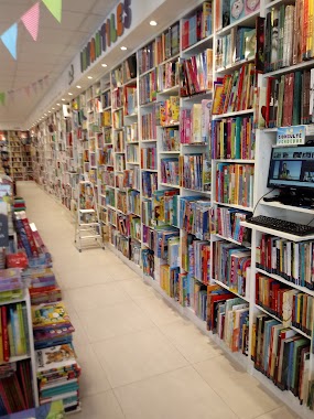 Librería Don Quijote, Author: raul rojas