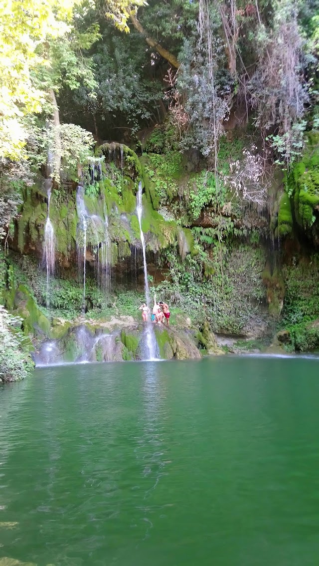Paradise Baakline
