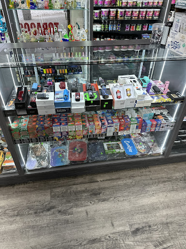 Zaza Smokers Shop - Thumbnail