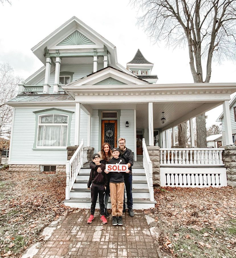 Megan Proper Huron County REALTOR® | Coldwell Banker Dawnflight Realty - Thumbnail