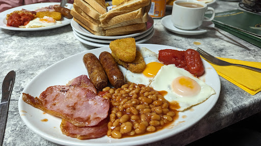 Russell’s Cafe & Bakery - Thumbnail