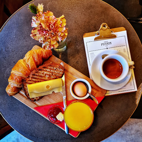 Quartier Putain by null