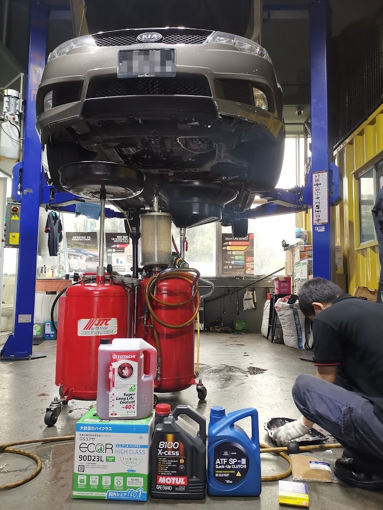 The Local Workshop - car servicing Singapore facility photo 2