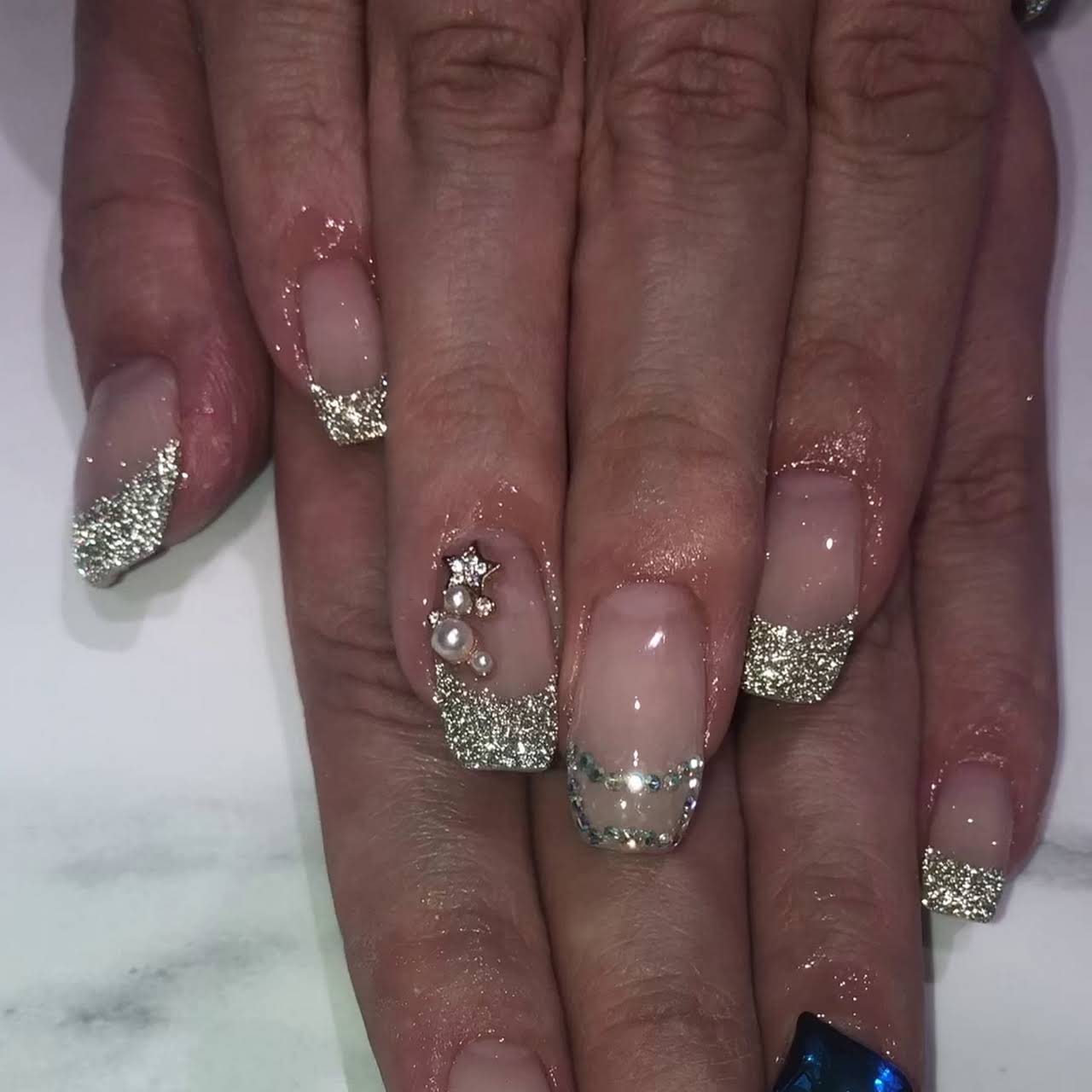 Ange Nail Salon School アンジュネイルサロン アンドスクール ネイルサロン