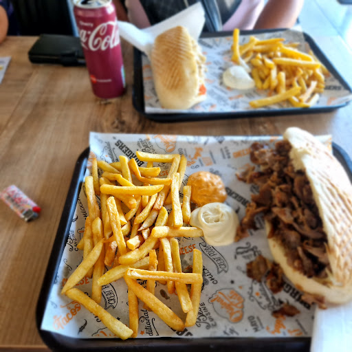 Photo 2 - Mc chicken