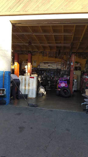 Hyundai Auto Repair - Thumbnail