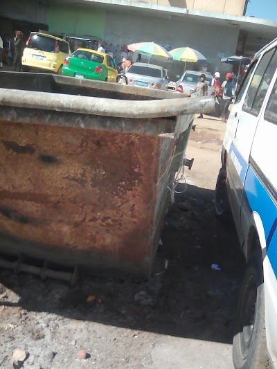 Photos of Xipamanine Market