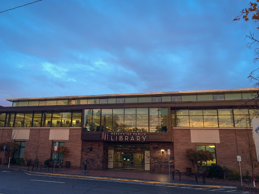 Downtown Bend Library