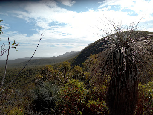 Bluff Knoll/Boola Miyal Hiking Trail - Thumbnail