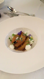 Photo n°2 de HOTEL D'EUROPE Restaurant La Vieille Fontaine à Avignon (Restaurant gastronomique)