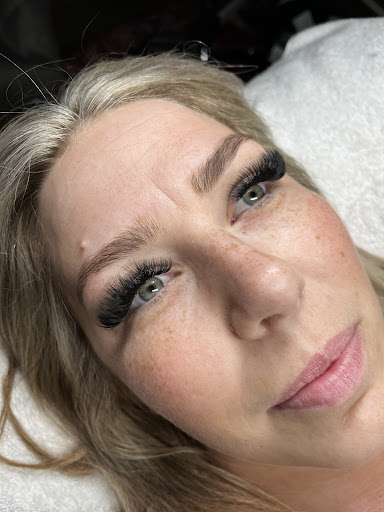 Angelic Beauti - Thumbnail