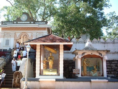 Photos of Maha Viharaya