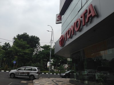 Photos of Liek Toyota Surabaya: Teguh