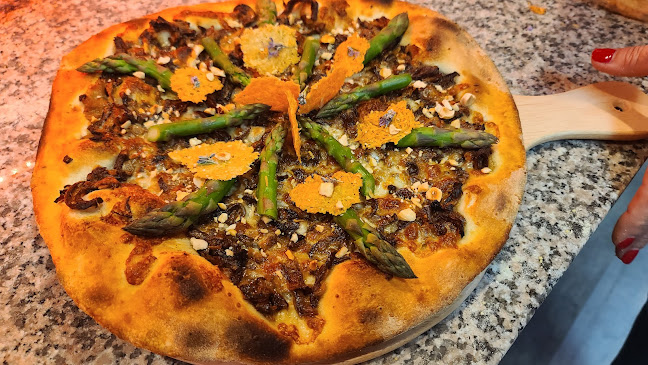 PASSIONE E TRADIZIONE - Pizza