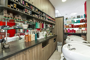 Photo n°18 de Cheveux d'Othe à Aix-Villemaur-Pâlis (Salon de coiffure)