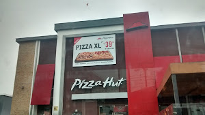 Pizza Hut 3