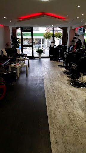 Lazy B's Barbers - Thumbnail