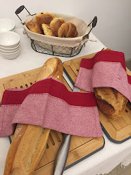 Photo n°4 de Maison des Ingénieurs à Molières-sur-Cèze (Chambre d'hôtes)