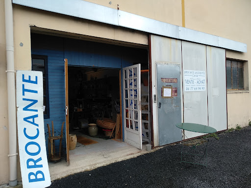 BROCANTE ANTIQUITÉS Cantal - Fabienne Robert Logo