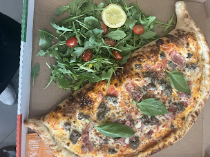 Photo n°16 de Woodtime - Pizzas Authentiques au Feu de Bois & Sandwichs (1 Pizza Achetée = 1 Pizza Offerte ) à Argenteuil (Restaurant)