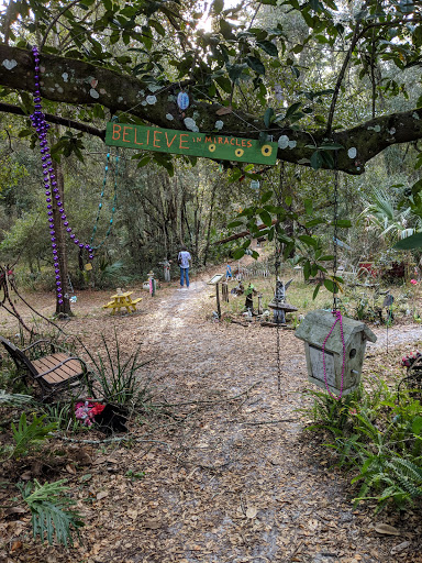 Horseshoe Park and Fairy Trail