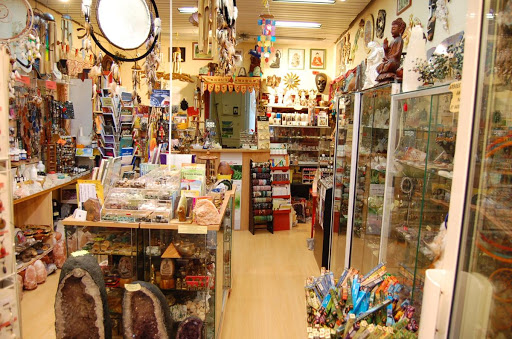 The Treasures of Maguy Gallery - France