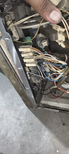 Microwave service 250 post image