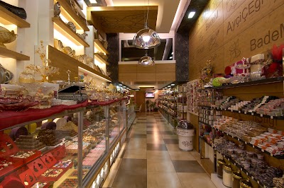 Photos of Kurtuluş Kuruyemiş