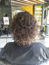 Photo n°2 de L'atelier du ciseau à La Tour-du-Pin (Salon de coiffure)