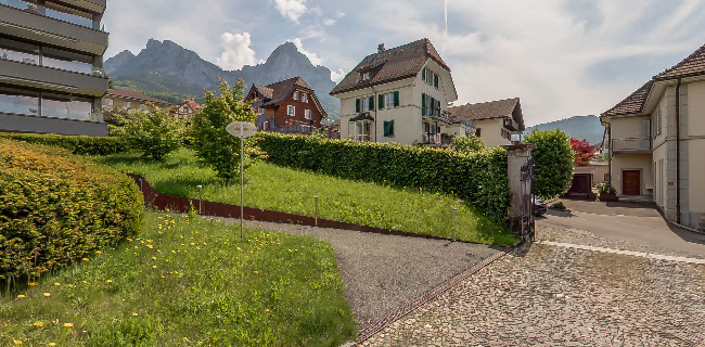 Kommentare und Rezensionen über BSS ARCHITEKTEN AG