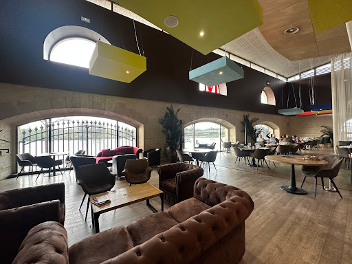 Photo 2 - Burger & Co