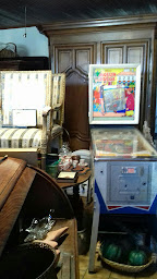 Photo n°2 de LE GRENIER DE HOUEILLES - 47420 à Houeillès (Magasin d'antiquités)