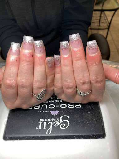 MR O's Nails+ - Visual