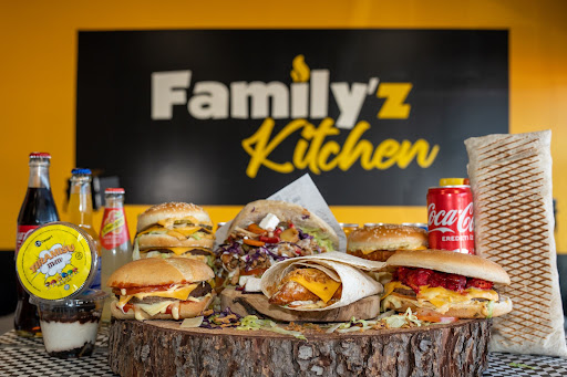 Photo 4 - Family'z Kitchen