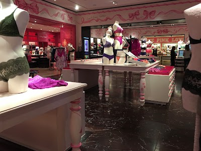 Photos of Victoria's Secret