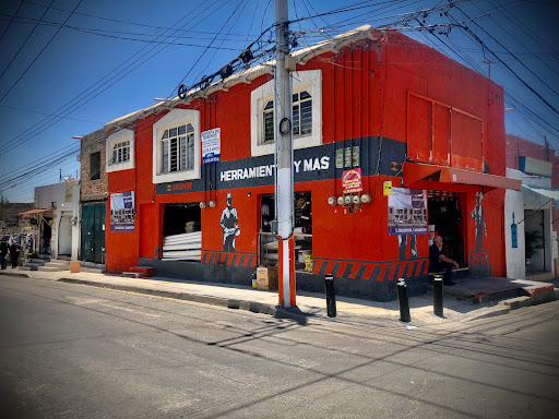 Herramientas y más ferretería