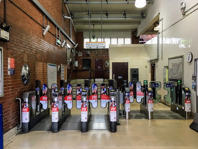 Ladbroke Grove Station