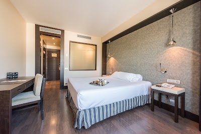 Photos of Mercader Hotel