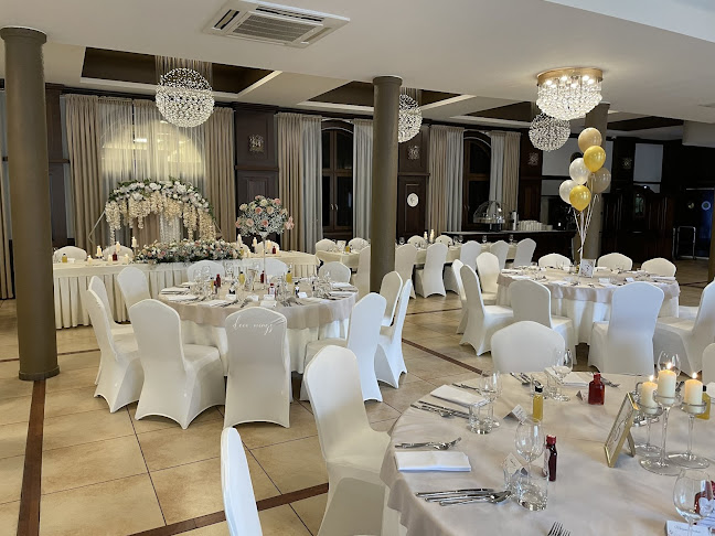 Hotel RED i Restauracja SIESTA